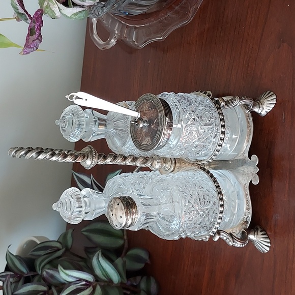 Sterling silver cut glass cruet set - Picture 2 of 13